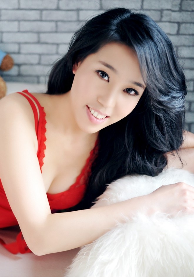 Single girl Shuanghong 45 years old