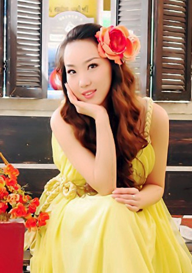 Single girl Xiangyi 38 years old