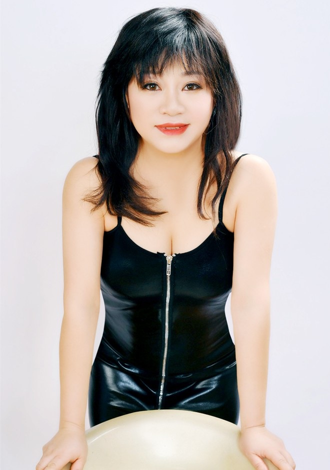 Single girl Jinzhu 45 years old