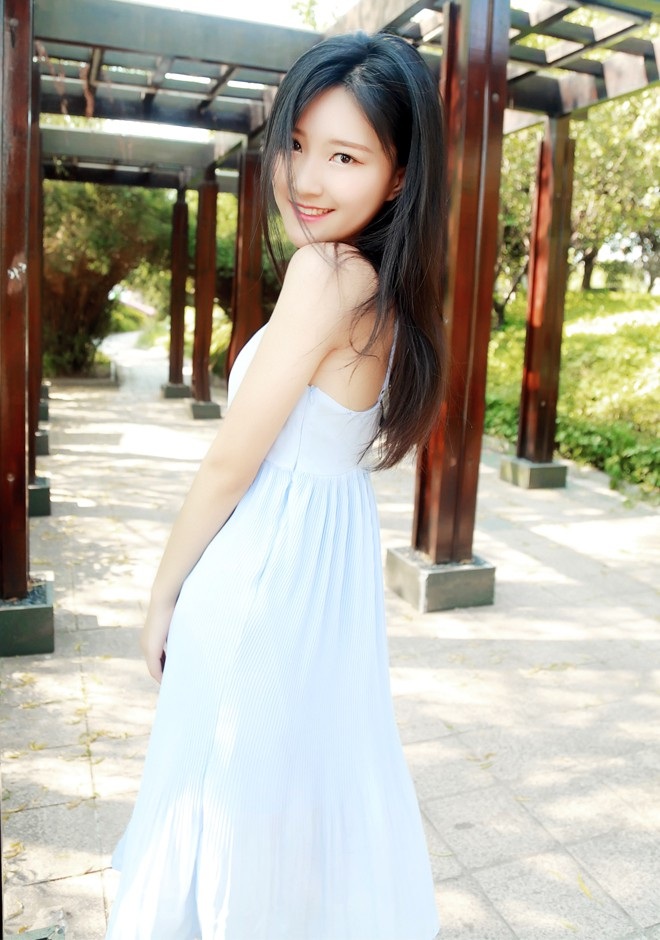 Asian bride Yuxin from Changsha