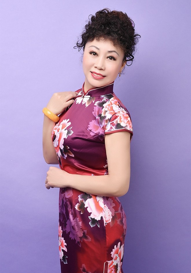 Single girl Lijun (Lucy) 64 years old