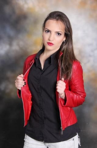 Single girl Katarina 28 years old