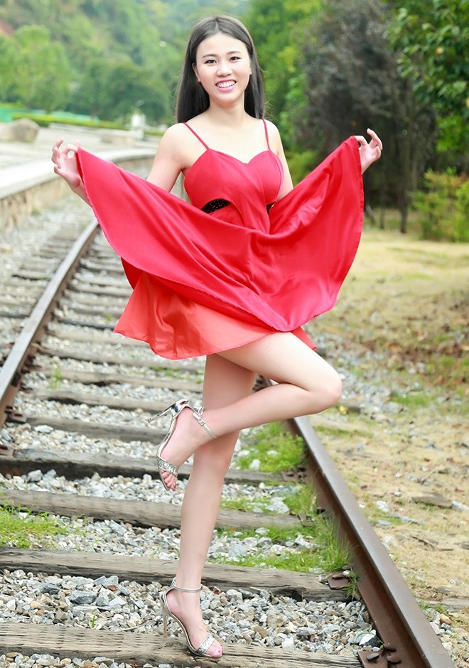 Single girl Shuang 27 years old