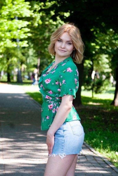 Ukrainian bride Alina from Poltava