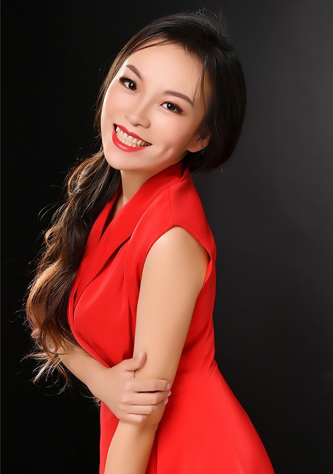 Single girl Meiyue (Sophie) 39 years old