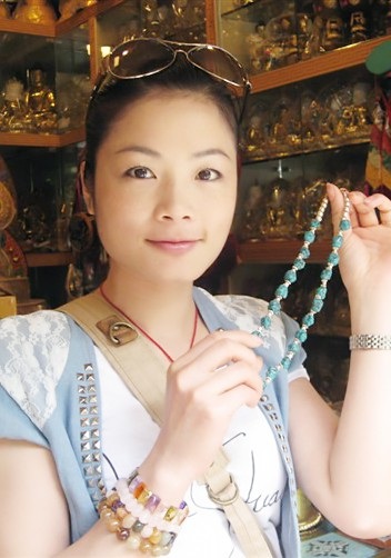 Asian bride Haiyan (Yan) from Binyang