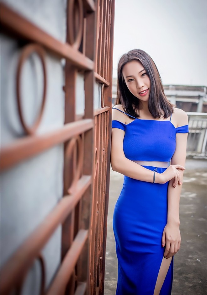 Asian bride Wanqing from Nanchang