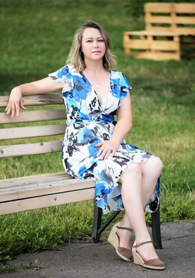 Single girl Irina 49 years old