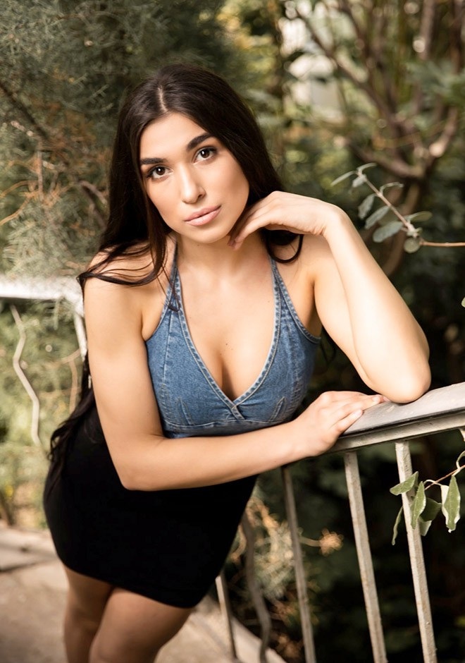 Ukrainian bride Vasilina from Lviv