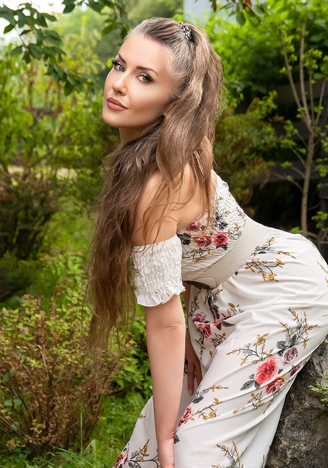 Ukrainian bride Evgenia from Kiev