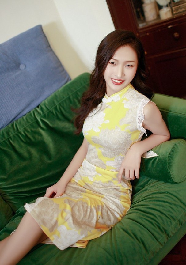 Asian bride Linlin from Nanchang