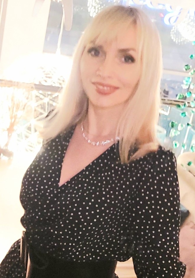 Single girl Olga 46 years old