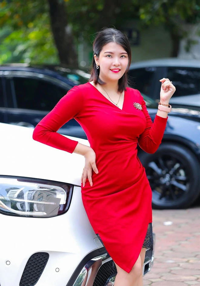 Single girl Nguyen Thi (Victoria) 31 years old