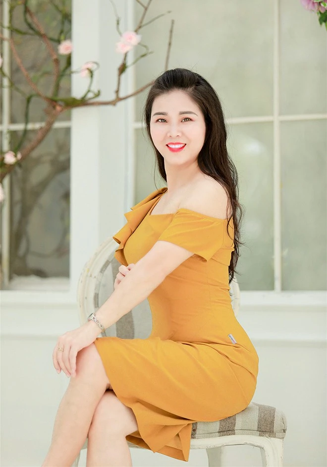 Single girl Nguyen Thi (Hong) 35 years old