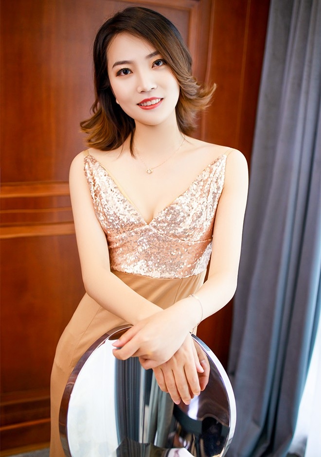 Asian bride Xin (Cindy) from Guangzhou