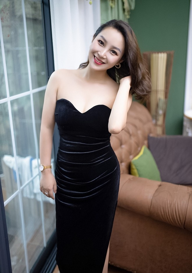 Single girl Ying 29 years old