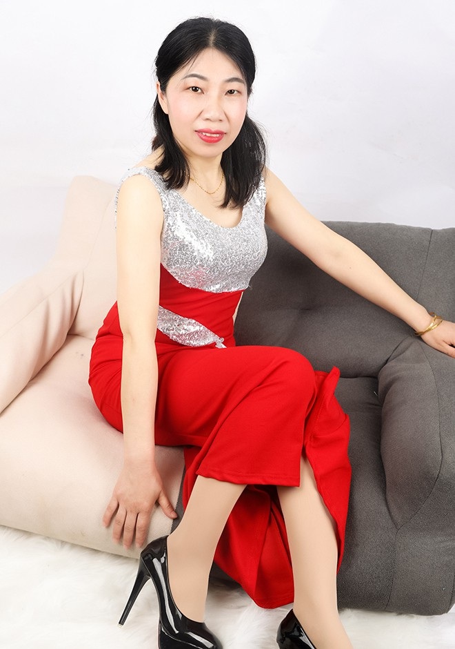 Asian bride Qinghua from Hulan